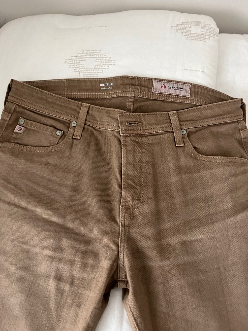 Ag Adriano Goldschmied Slim Straight Jeans in tannish Brown 34 x 31